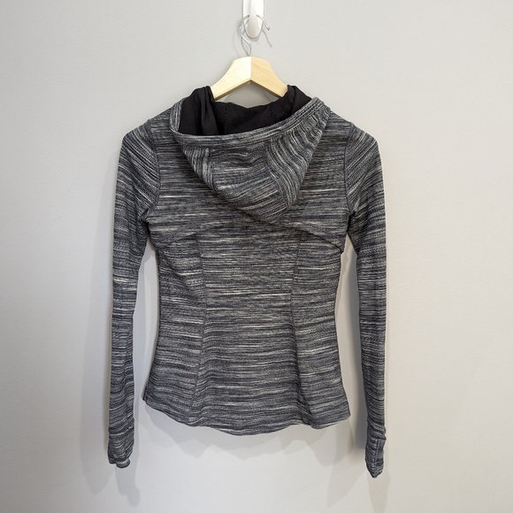 lululemon Women's Size 8 Gray Heather Zippered Hooded Jacket - Picture 2 of 7